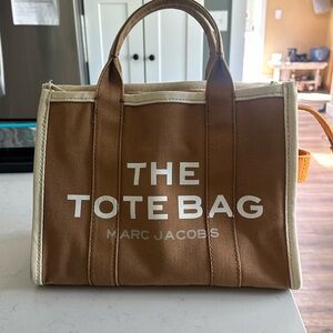 Marc Jacobs The Tote Bag rare color